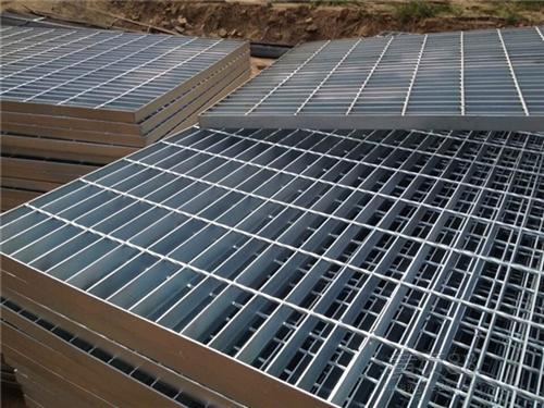 熱鍍鋅<a href='http://www.wmvu.com.cn'>格柵板</a> 熱鍍鋅格柵板