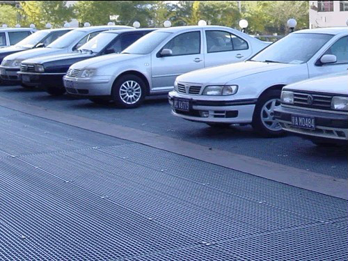 停車場<a href='http://www.wmvu.com.cn'>鋼格柵</a>板