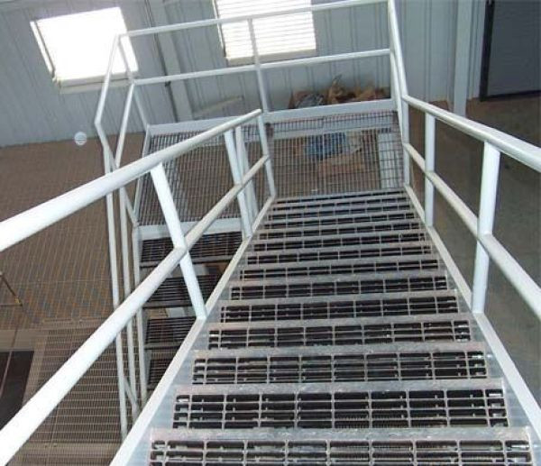 熱浸鍍鋅格柵板踏步