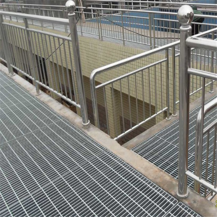 熱浸鍍鋅格柵板平臺