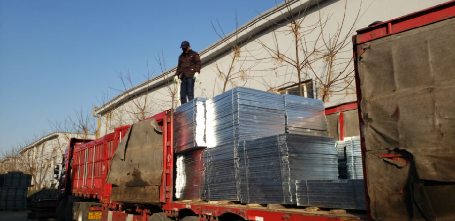 熱浸鍍鋅鋼格柵板