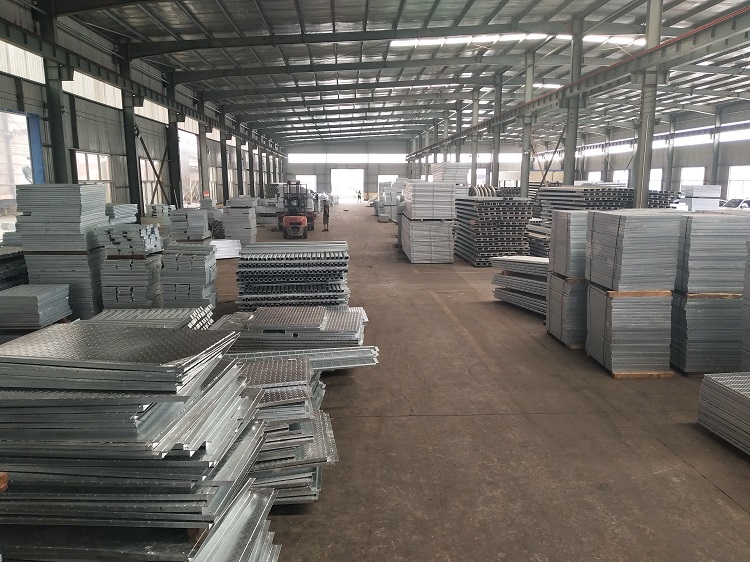 熱鍍鋅鋼格柵平臺(tái)廠