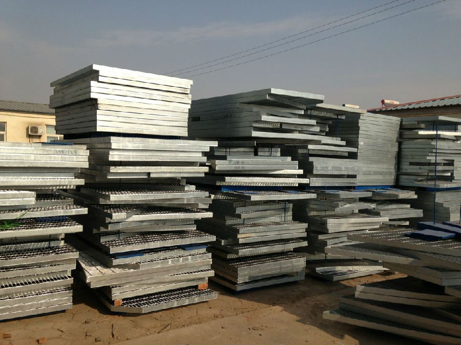 平臺(tái)熱鍍鋅鋼格柵規(guī)格